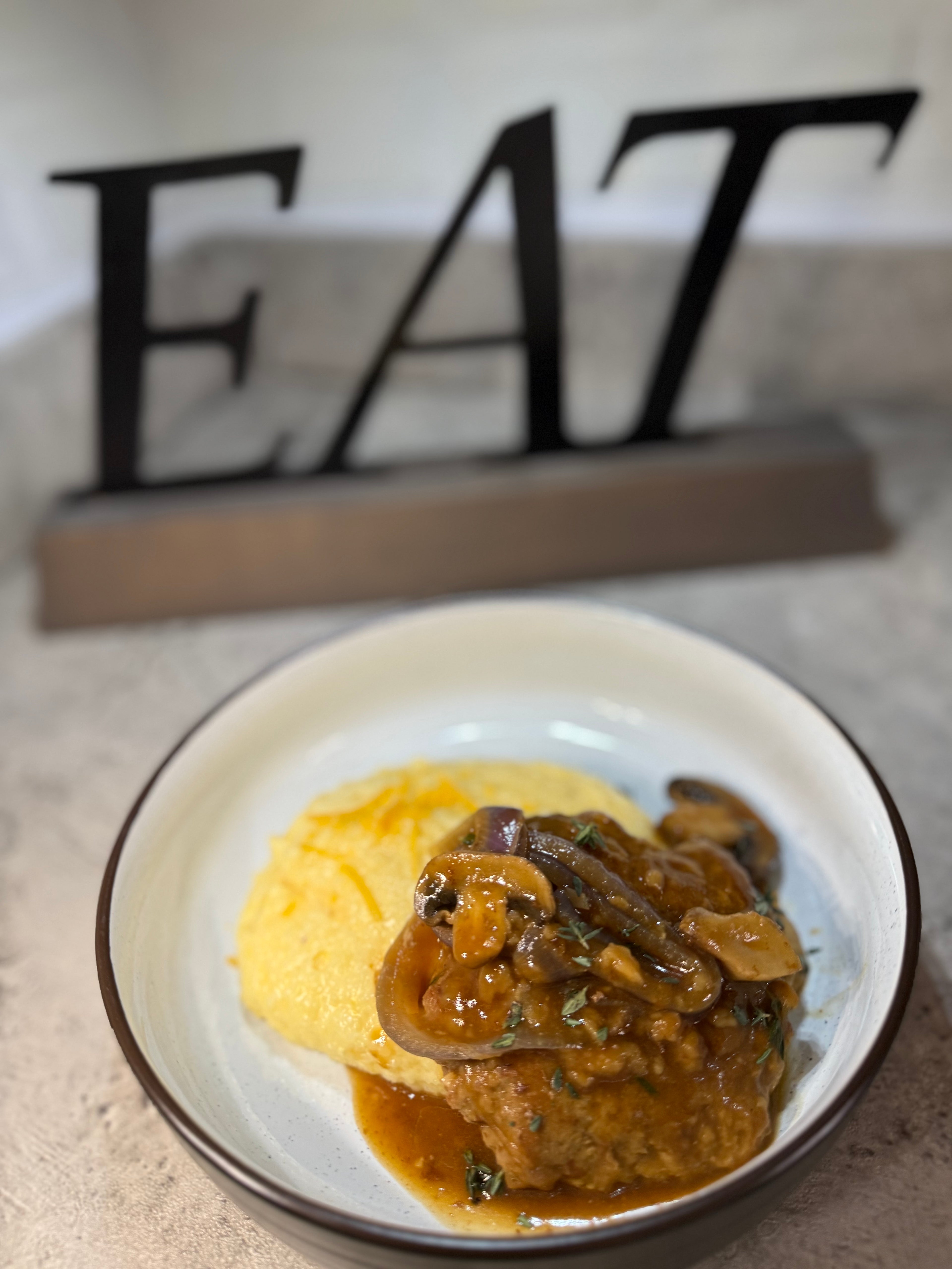 Salisbury Steak & Mashed Potatoes